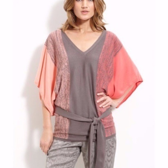 Trina Turk Angelica Coral and Grey Sweater - Picture 1 of 3